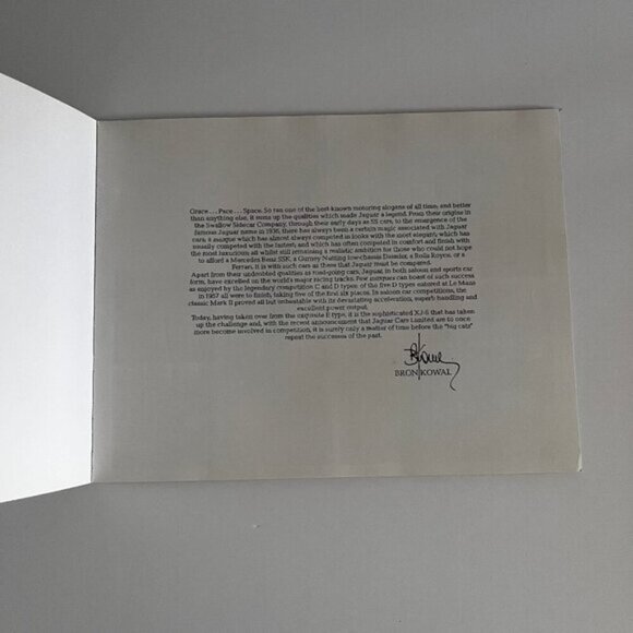 1983 Jaguar Softcover Book Colour Library Racing Sports Cars Saloon Classics - Picture 3 of 5